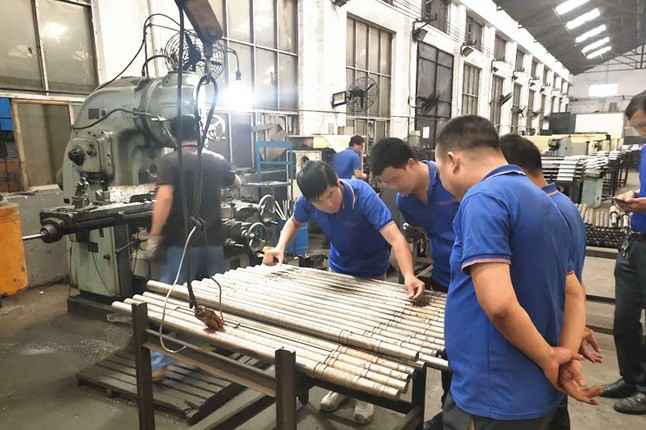 华体会网站登录入口-华体会(中国)每周对各个工序进行质量监督检验的现场。